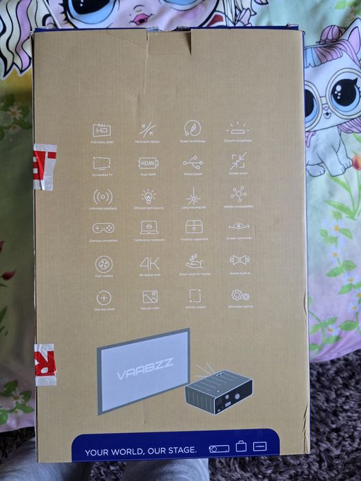 vând videoproiector Nou