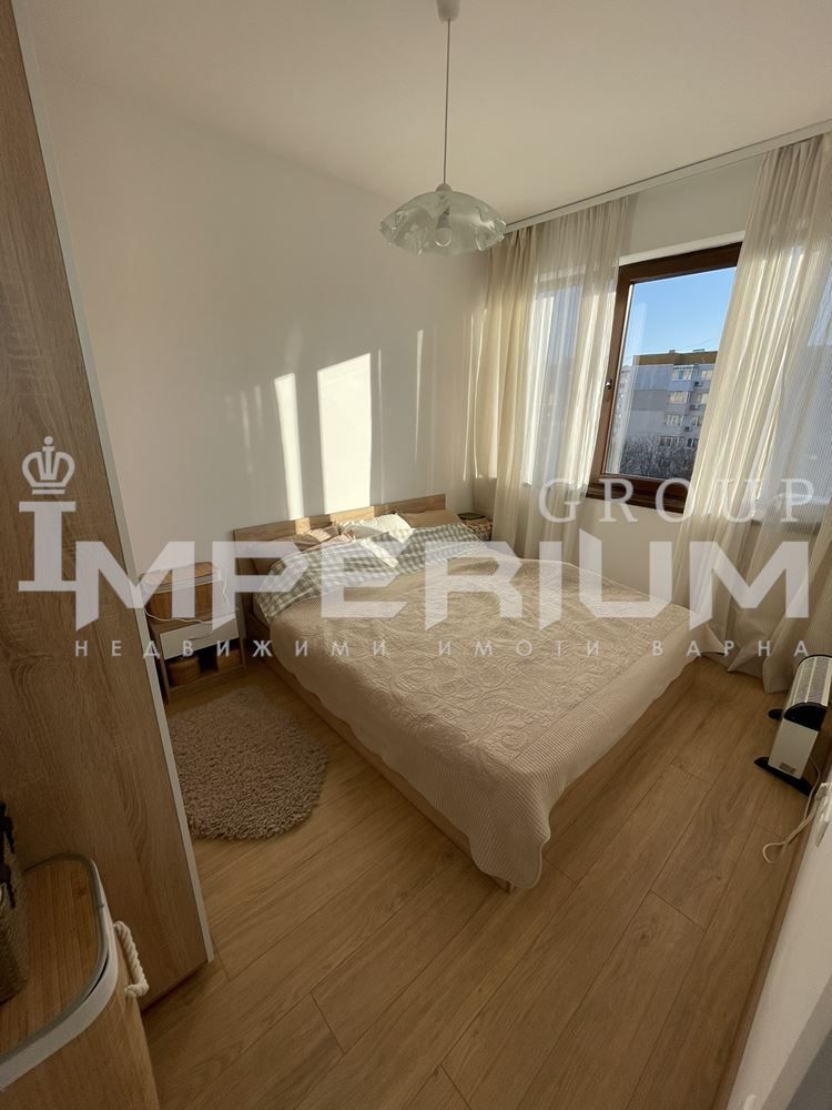 Продава се Тристаен апартамент в Варна, Левски - 78 кв.м за 2089 €/кв.м - Снимка #4