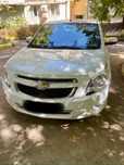 Машина Chevrolet Кобальт