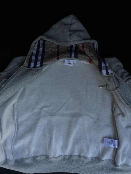 Hanorac Burberry M slim fit