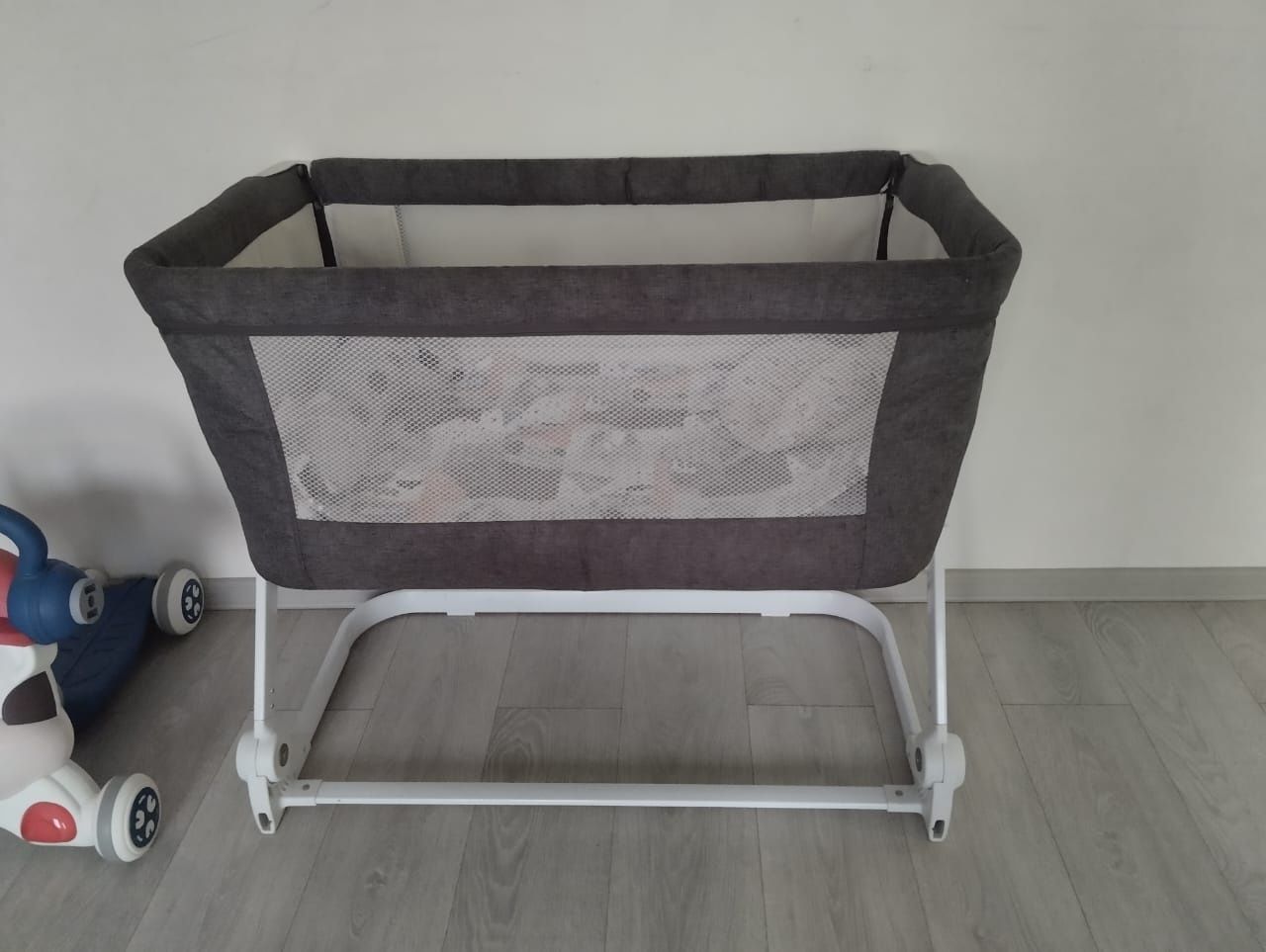 Продам кроватку детскую