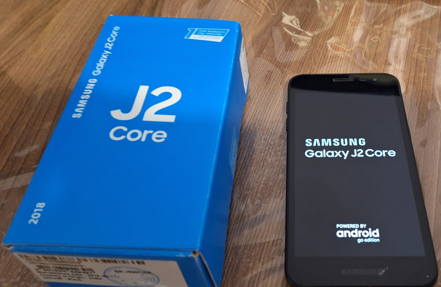 Samsung J2 core 8Gb.