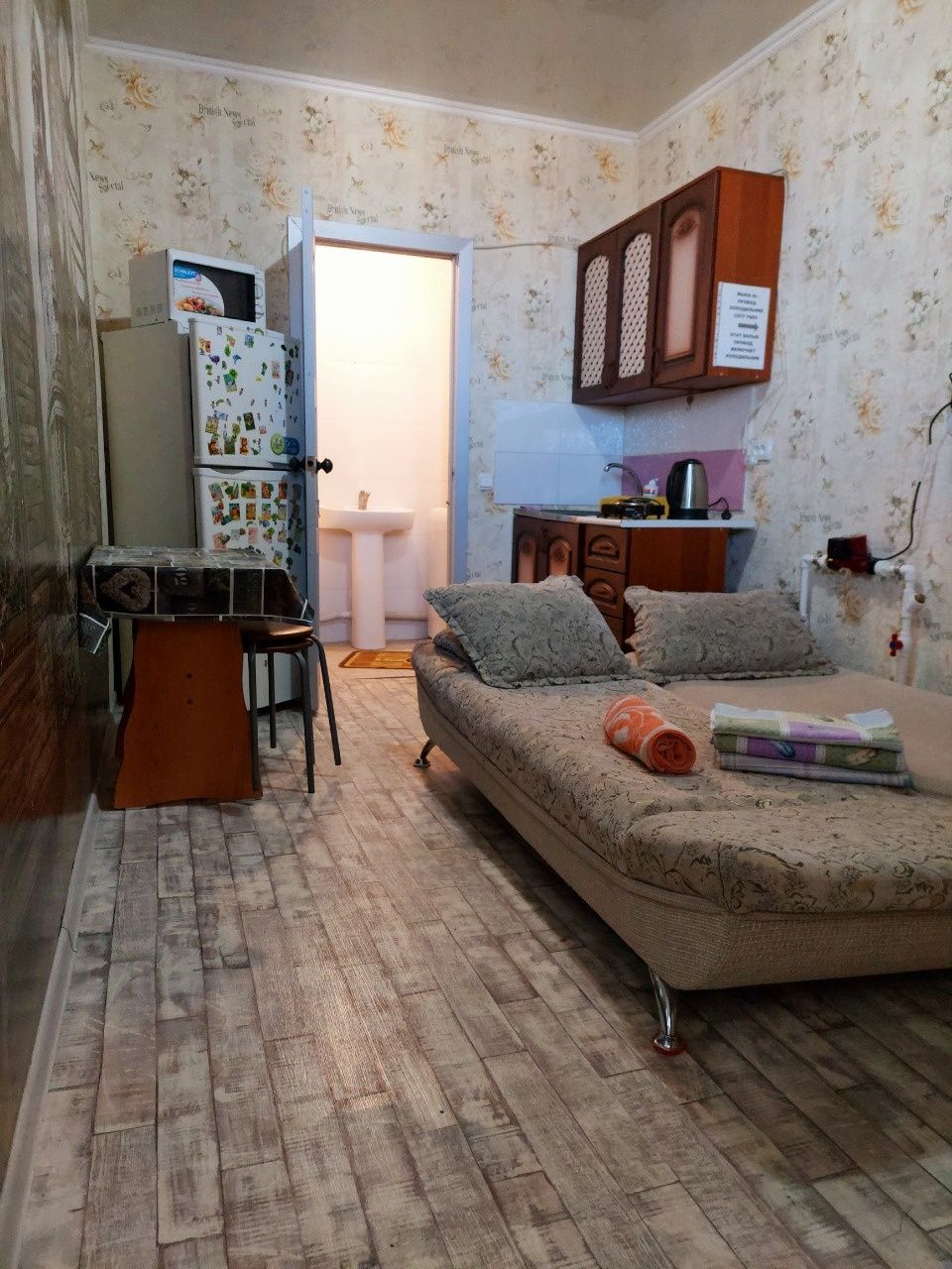 Сдам квартиру очень маленькую 15м² в Актобе Ажары 11 мкр с wi-fi