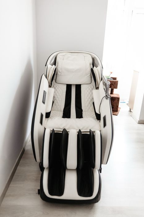 Scaun masaj Komoder Adriatica 2024