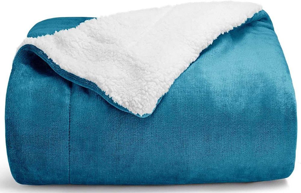 Patura WAVVE Sherpa, 270x230 cm, fleece, turcoaz si alb