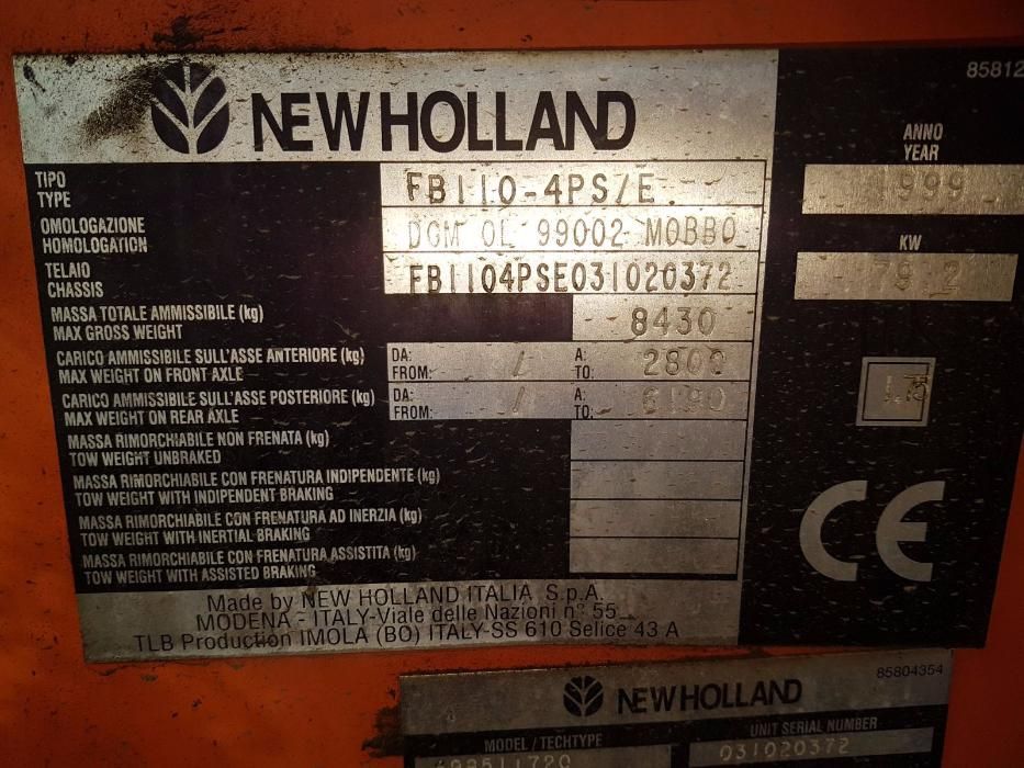 Buldoexcavator Fiat Hitachi FB110, dezmembrez