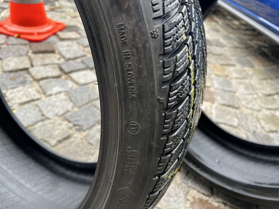 Зимни гуми 215/40/18 XL Goodyear Ultragrip
