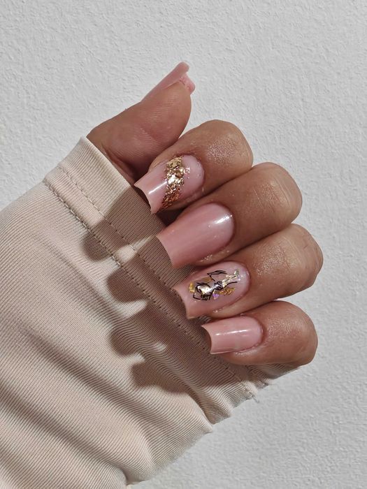 Manichiură -Pedichiura cu gel