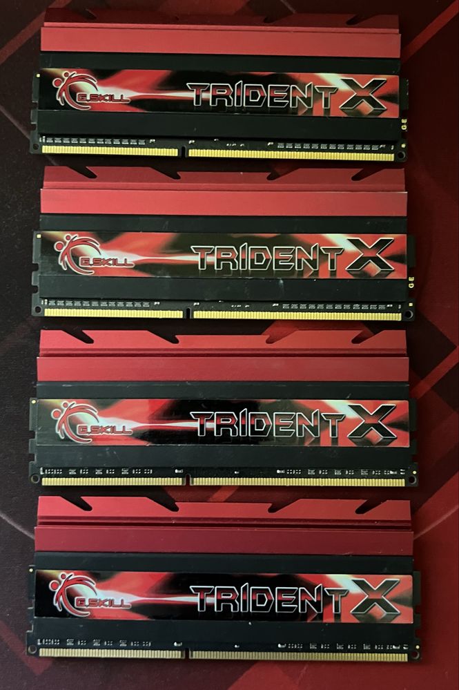 Kit Memorii RAM DDR3 G.Skill Trident X 24GB(2x8 2x4) 2400 Mhz CL 10