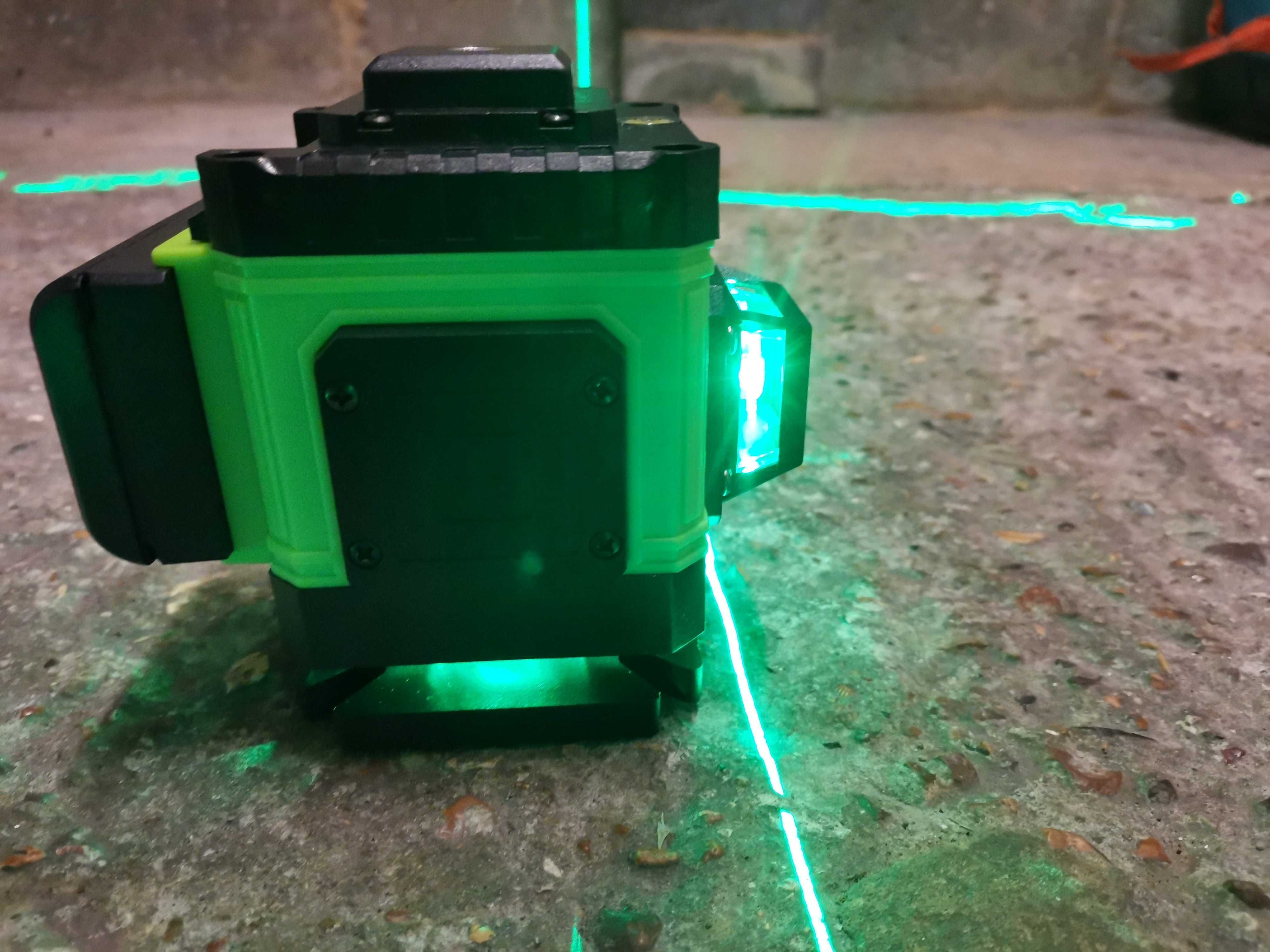 Laser 360° nivela laser cu acumulator