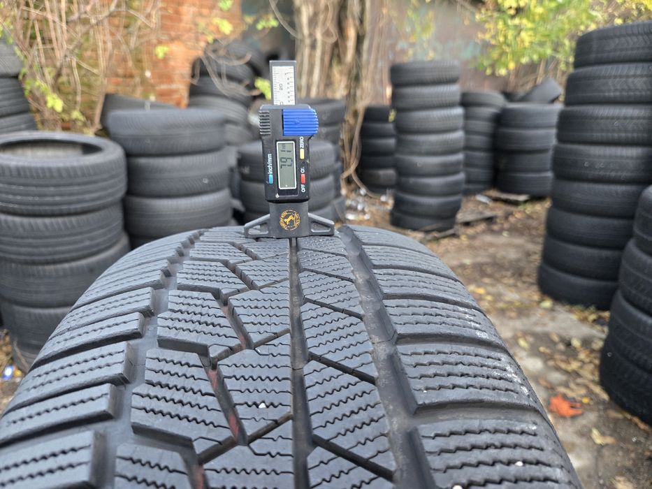 4бр. 255 55 18 Continental RunFlat зимни.