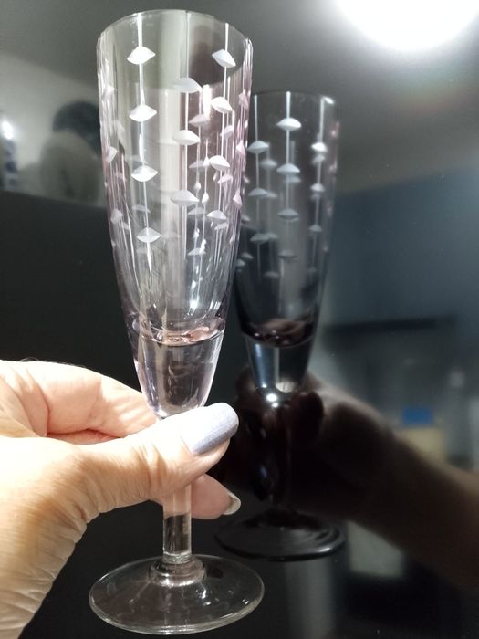 Винтажные фужеры "Рисовые зерна"  цвета "марганец".