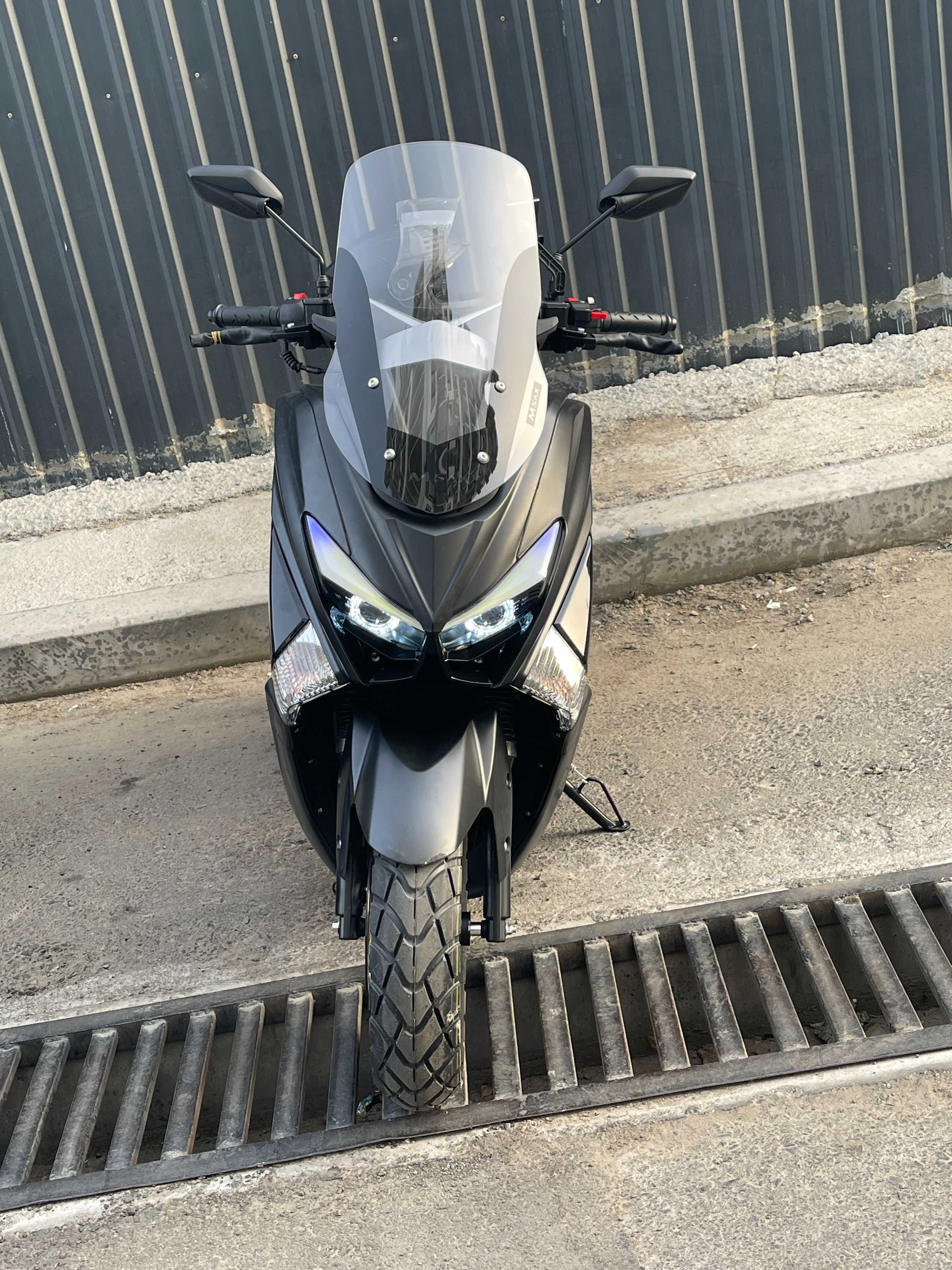 Скутер S MAX, 180 куб. (по документам 49)