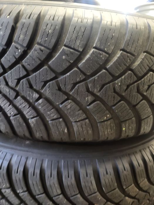4 бр зимни 215/65/16 falken