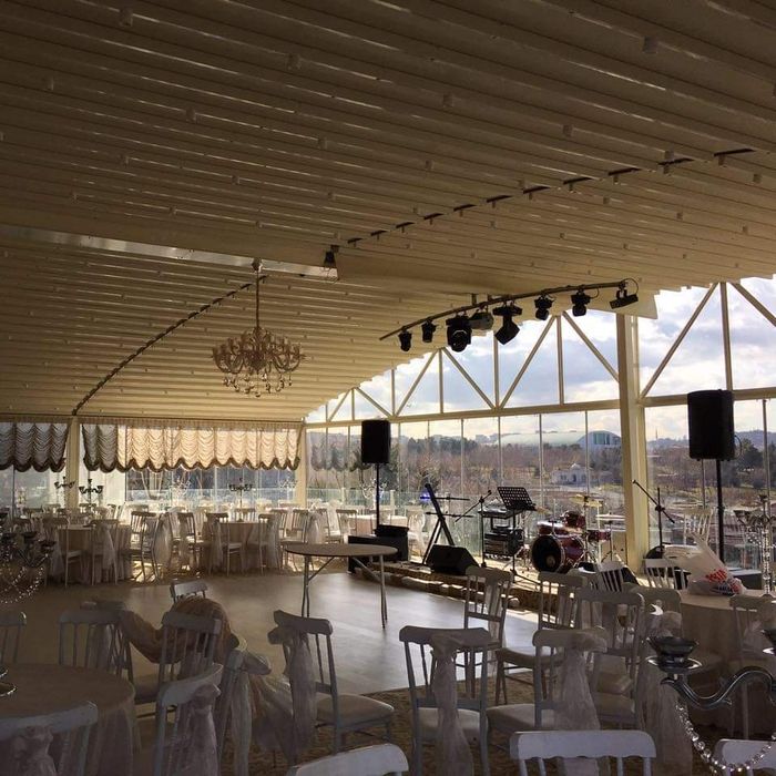 Producător pergole.  În rate apelați ne