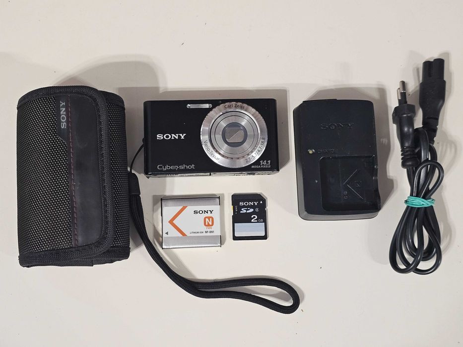 Y2K Aparat foto digital compact Sony DSC W320 14.1MP 4x Zoom