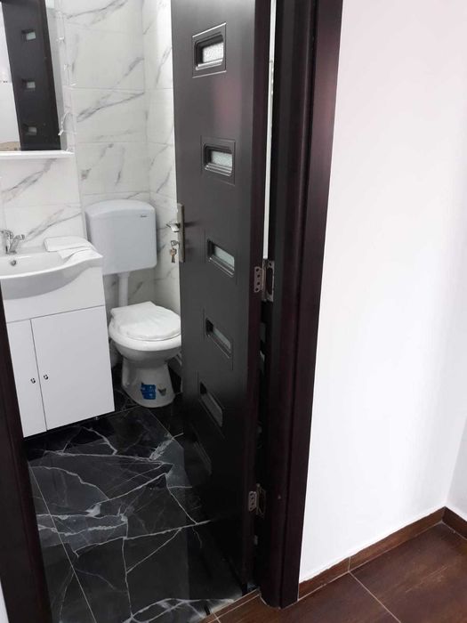 garsoniera centrala et 4,str gen dragalina