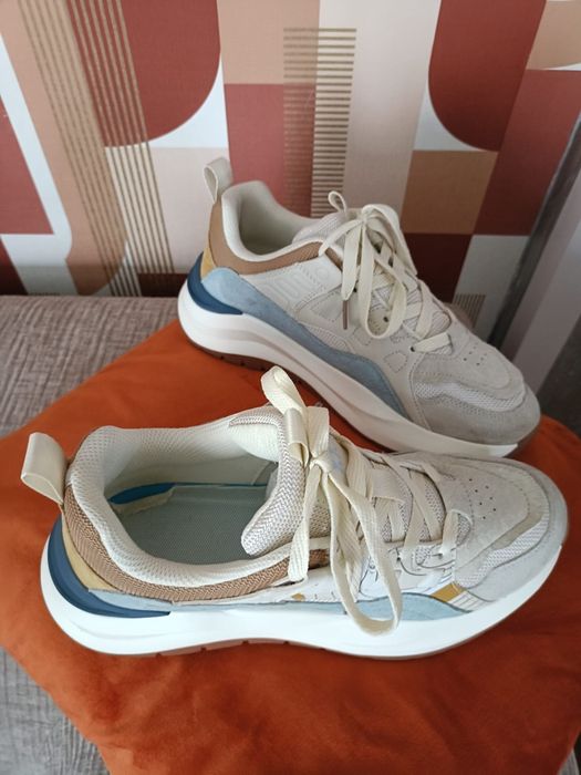 Adidasi nr 41  GRYXX