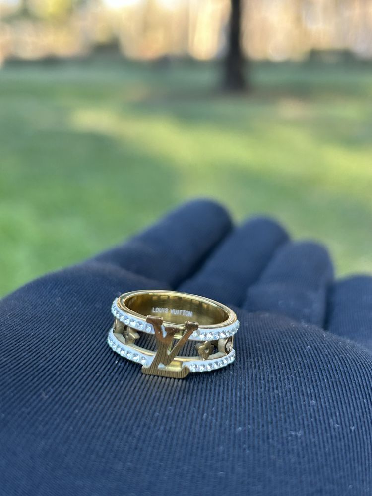 Inel Louis Vuitton Placat Cu Aur 14k