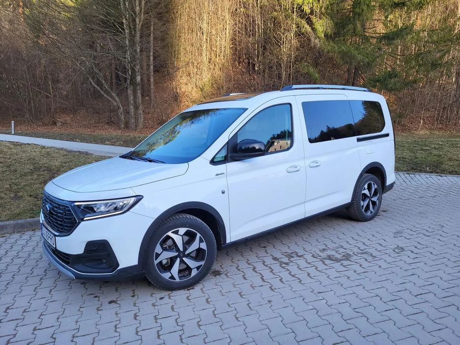 Ford Tourneo Connect De vanzare ford tourneo connect active ,varianta xl ,unic proprietar.