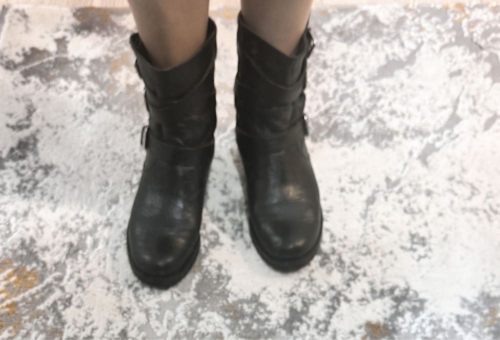 Ghete piele marimea 36