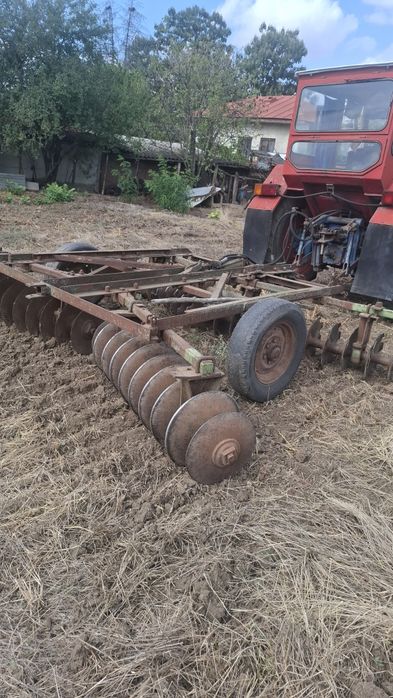 De vanzare Tractor U650