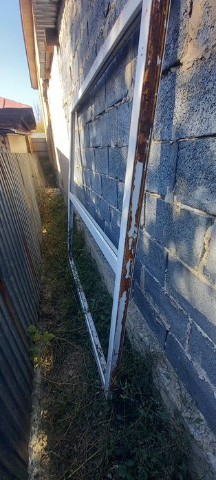 Окно пластиковое.