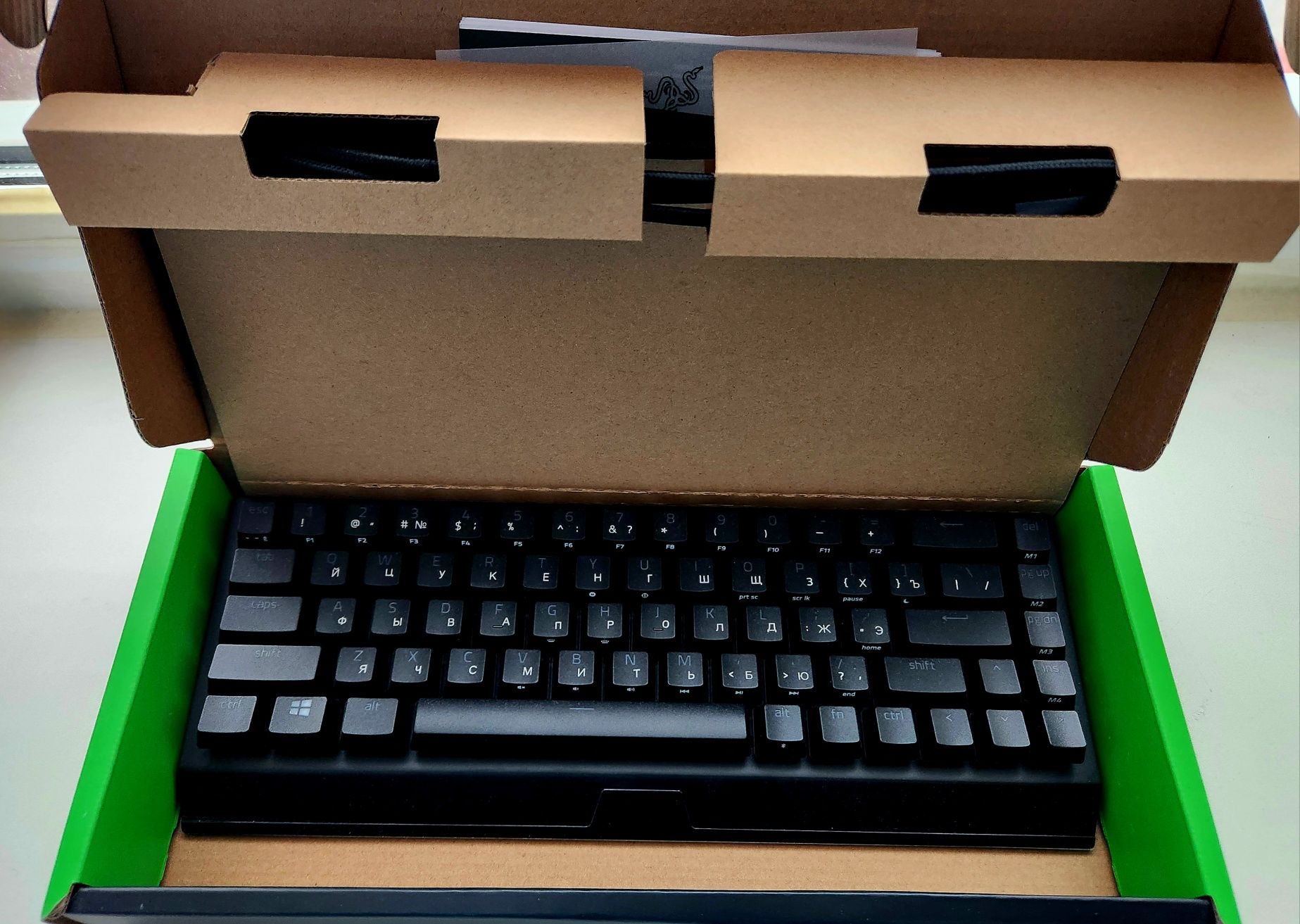 Обмен Razer blackwidow v3 mini клавиатура
