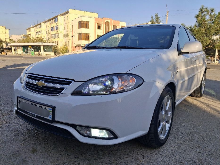 Продаётся авто машина Chevrolet lacetti 2022 года. Срочно!!!
