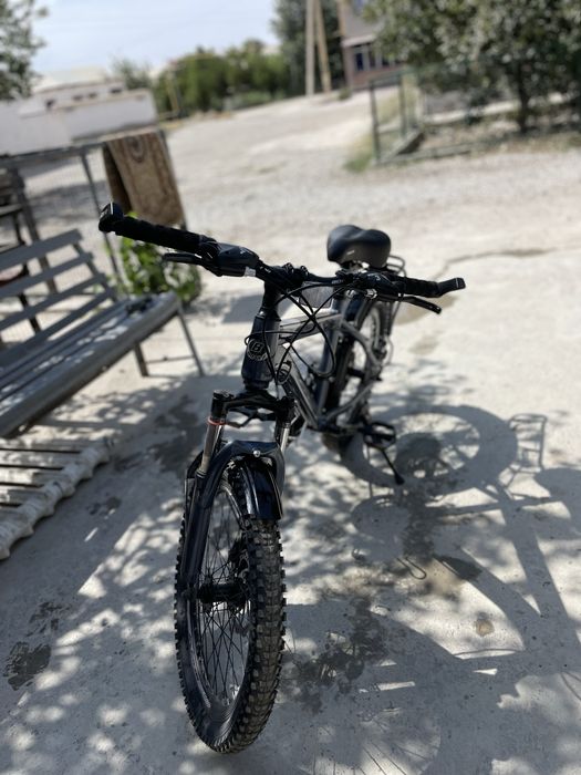 Sportivniy velosiped sotiladi detskiy