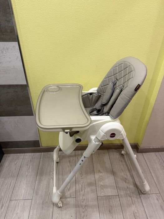 Продам стул для кормления и манеж