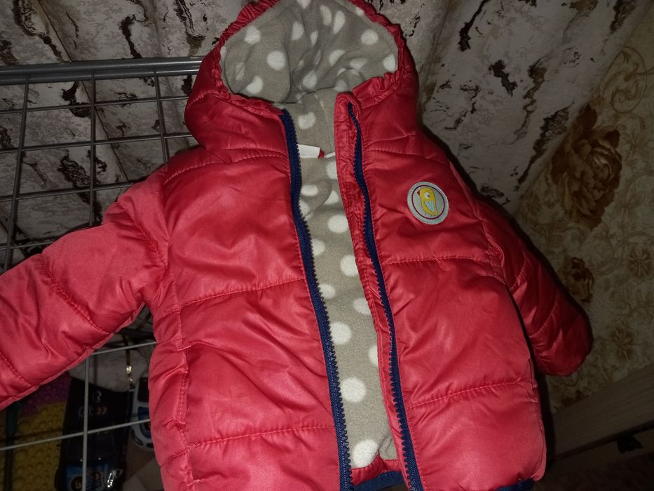 Курточка демисезонная и штанишки