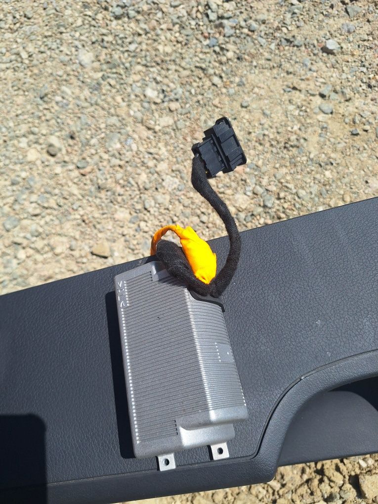 Invertor Seat Exeo sau Audi A4 B7 original
