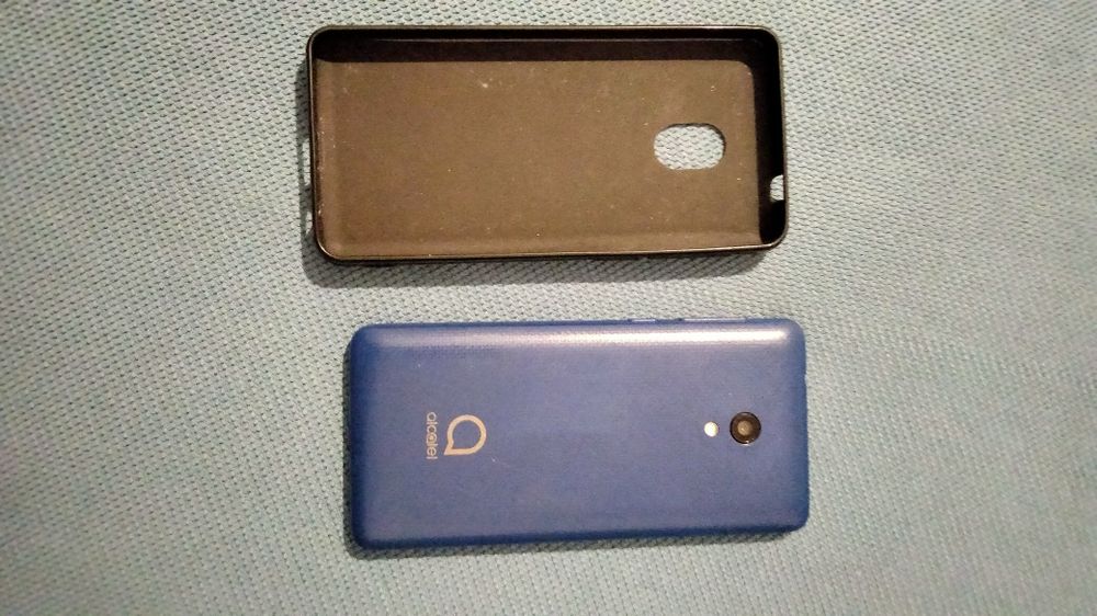 Vând telefon Alcatel Joy 1