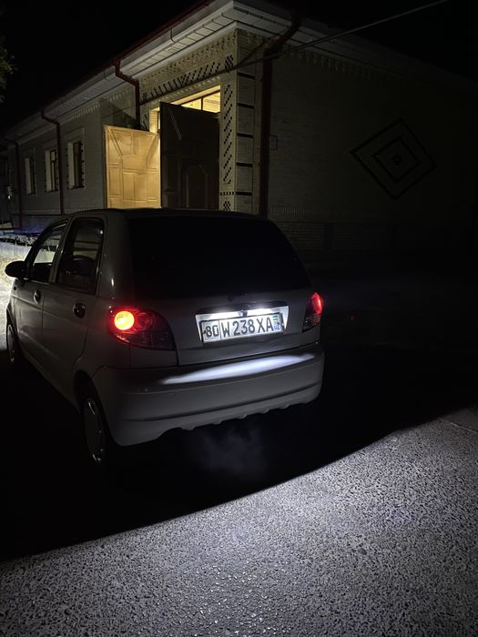 Matiz avto mashinasi sotiladi