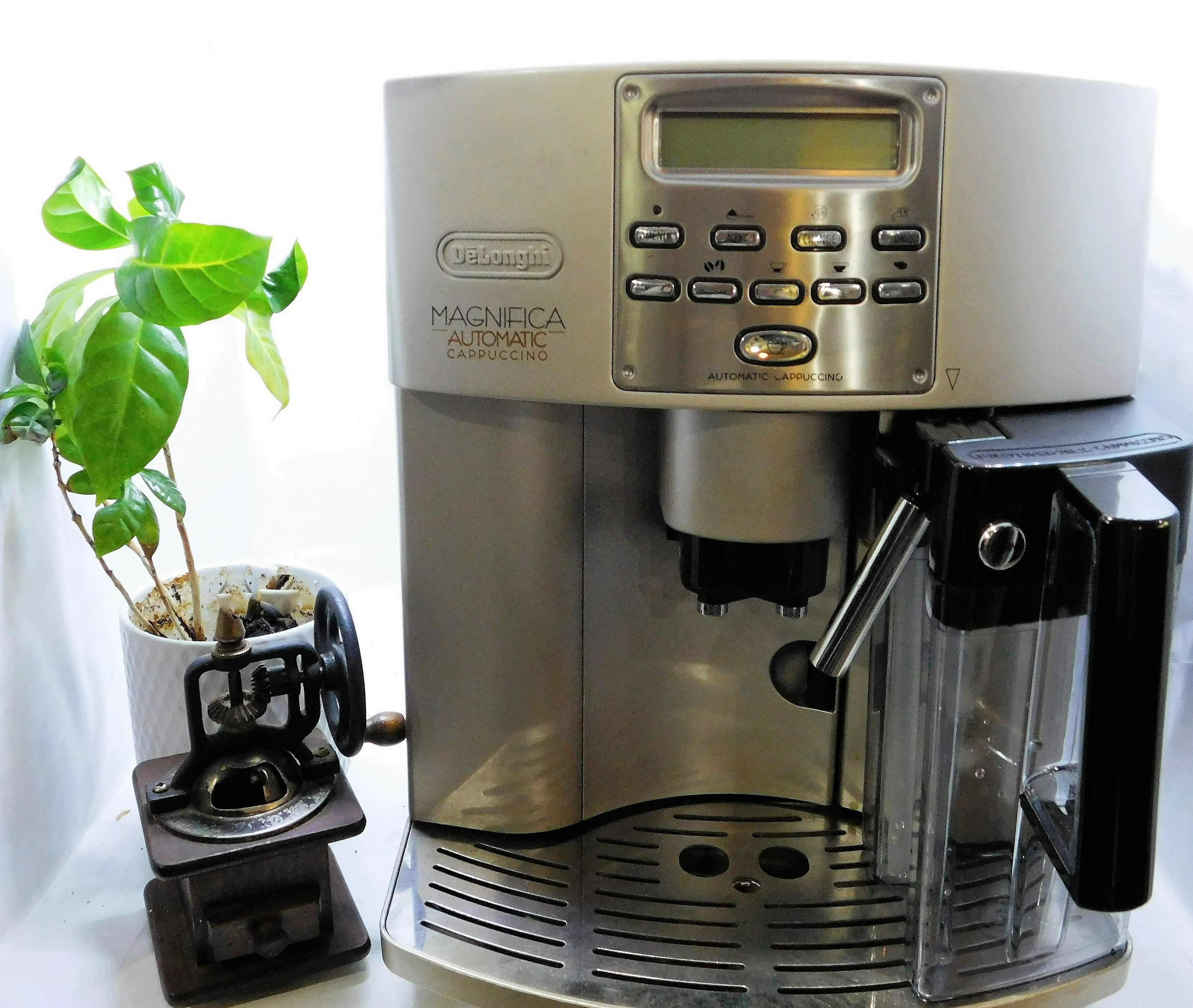 Espressor Delonghi Magnifica Automatic Cappuccino / garantie 12 luni