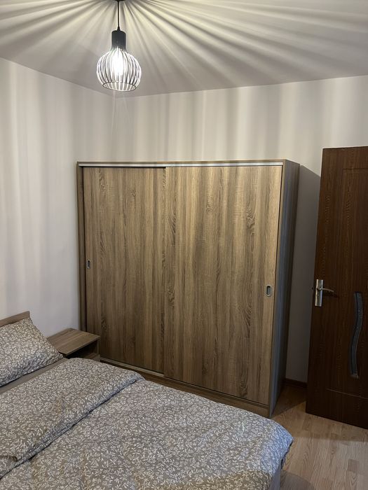 Vând apartament două camere, Bd. Tudor Vladimirescu