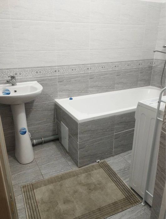 Сдаю 2 ком кв. Чистая с Евроремонтом .Карасу 6.400$