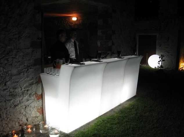 Cocktail bar iluminat interior cu LED rgbw, telecomanda, bar luminos