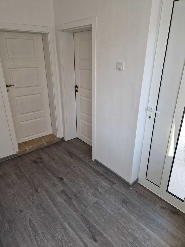 Продава се Къща в Троян - 79 кв.м за 880 €/кв.м - Снимка #3