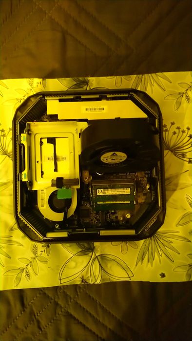 HP Z2 Mini G3, E3-1245 V6,M620, Workstation