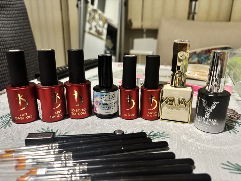 Комплект за маникюр в домашни условия