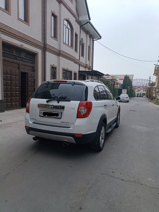 Captiva 2 2012 benzin srochna sotiladi