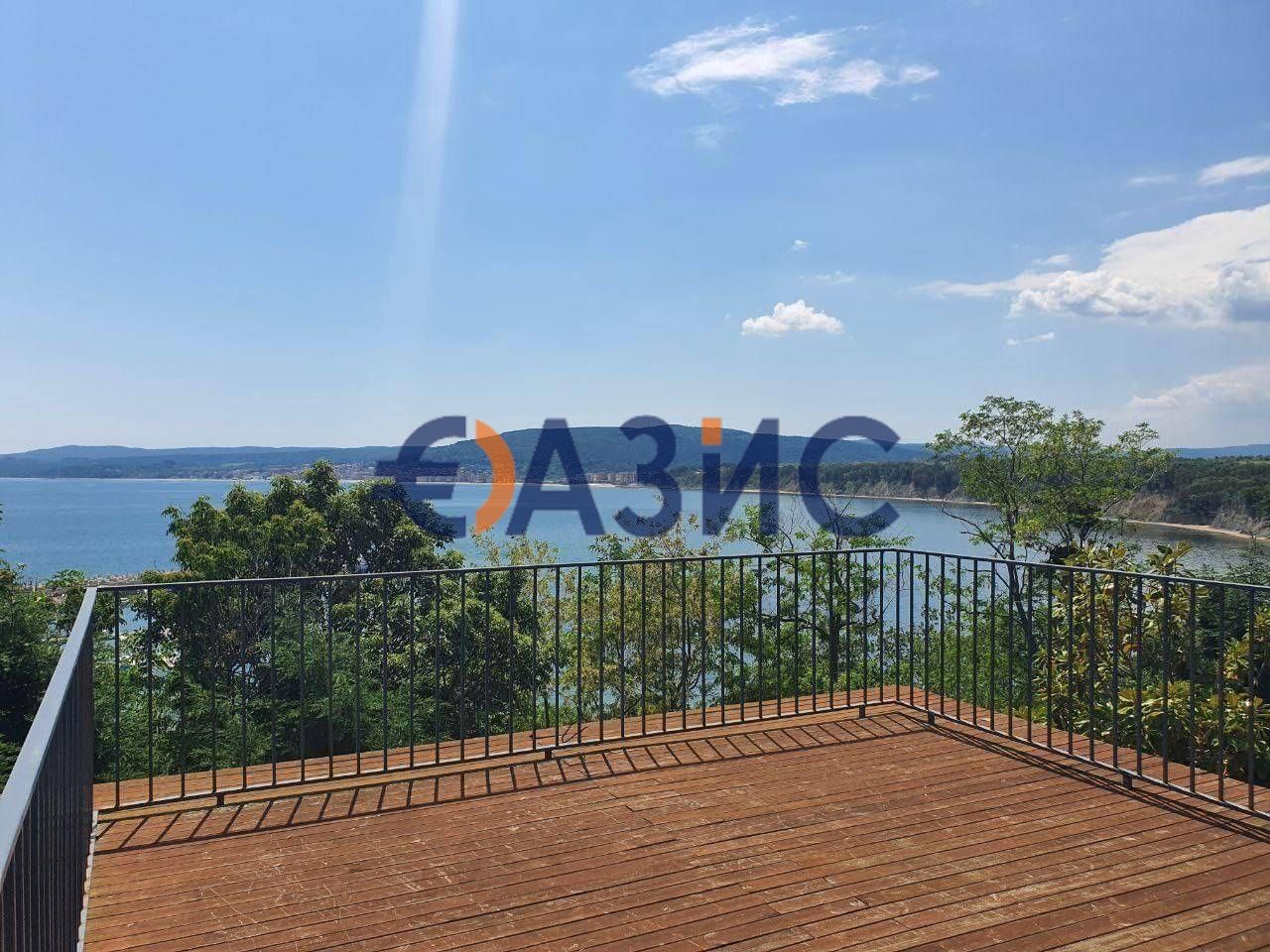 Продава се Къща в Бяла - 177 кв.м за 1187 €/кв.м - Снимка #2