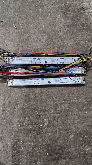 Neoane colorate și drivere surse osram