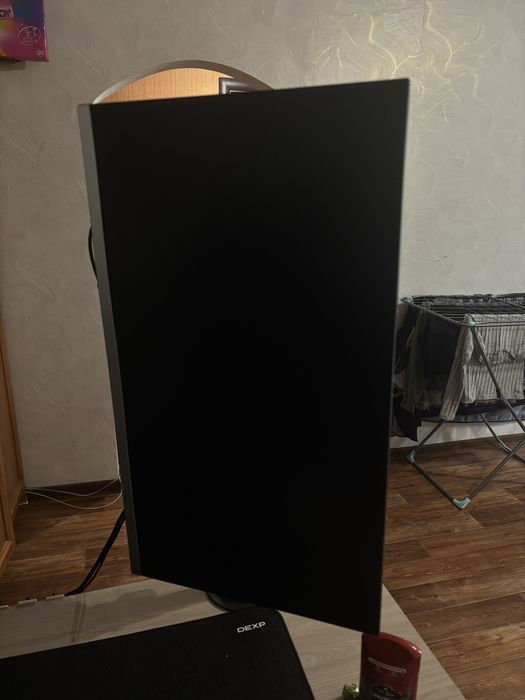 Монитор DEXP в хорошем состоянии