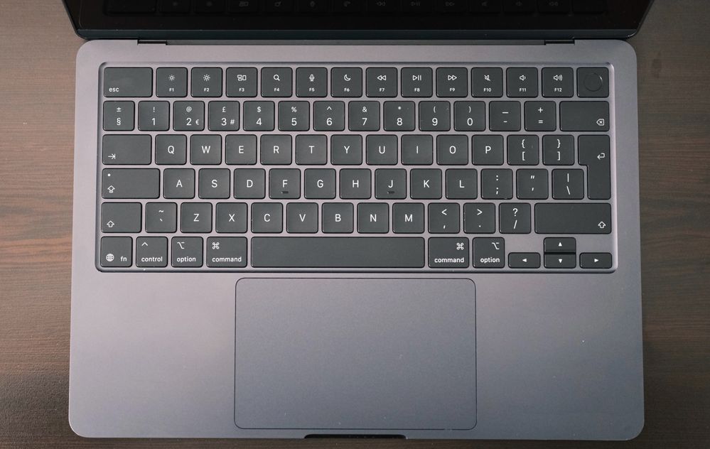 Macbook Air M4 13 inch, midnight 16 ram 256 ssd — миниатюра 7