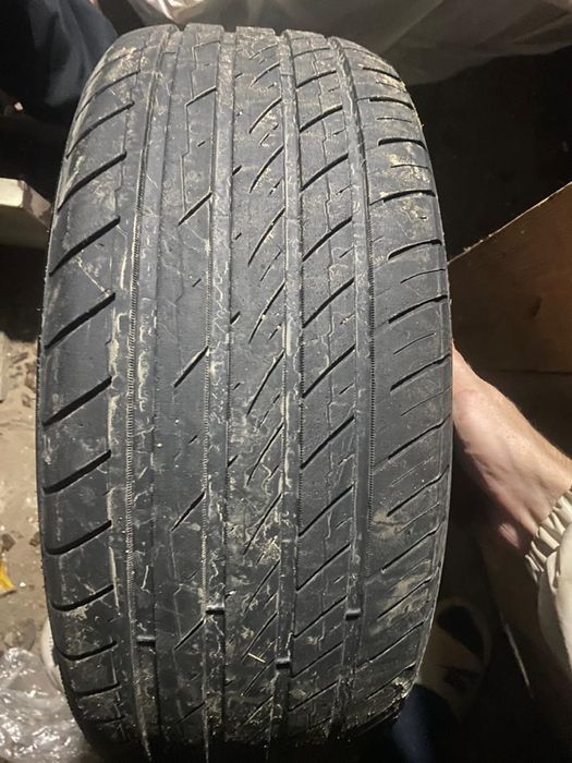 Продам 3 баллона летней резины 225/55/R16