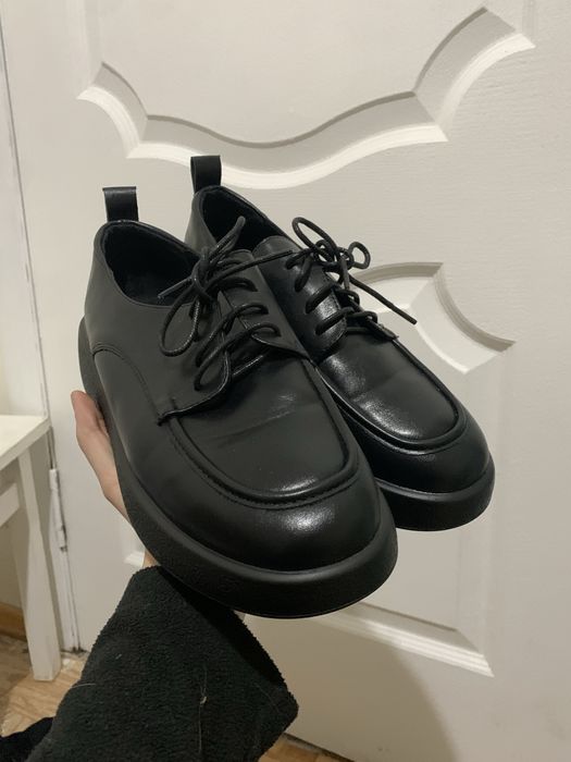 Обувь женская на размер 39-40