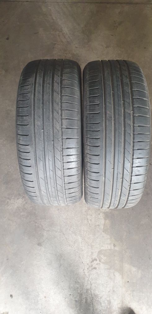 Anvelope vara Nokian 215/55r16 doua buc